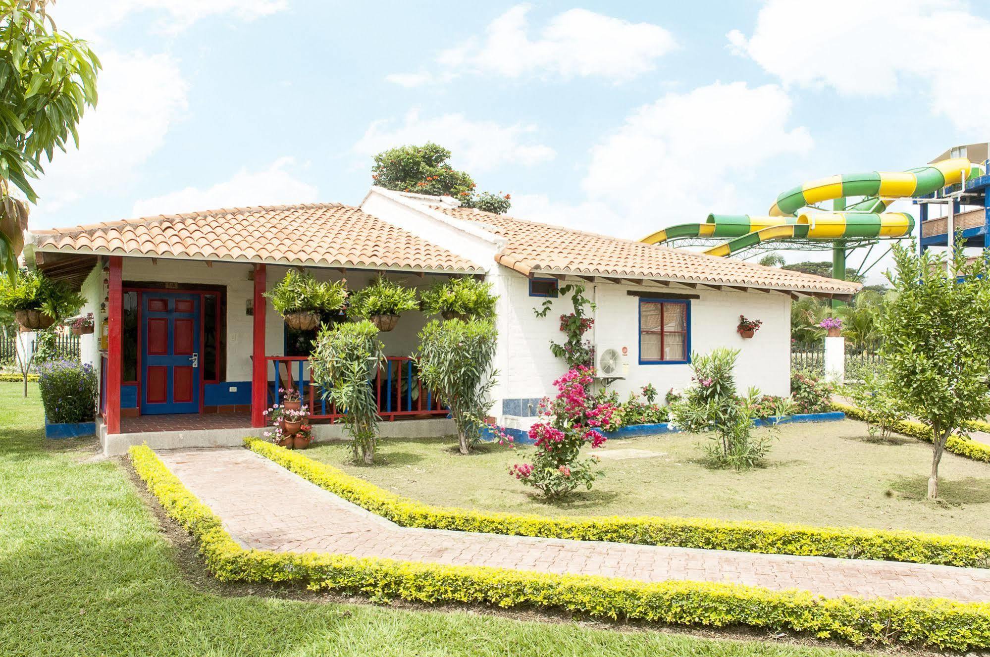 Yumbo Hotel Campestre Tardes Calenas מראה חיצוני תמונה