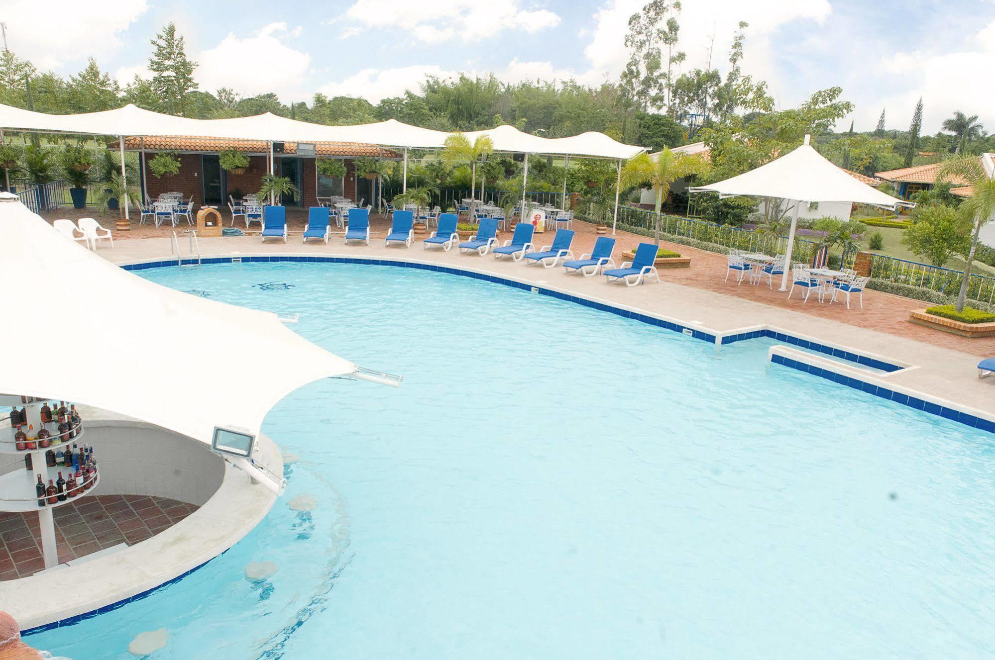 Yumbo Hotel Campestre Tardes Calenas מראה חיצוני תמונה